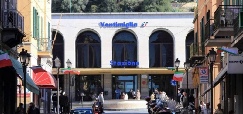 Frontiera di Ventimiglia: la testimonianza del nostro operatore Simone Alterisio