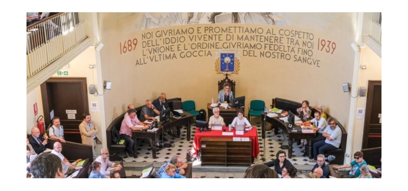 La casa: da privilegio a diritto universale